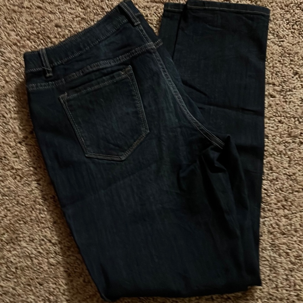 Vera Wang dark denim skinny size 12